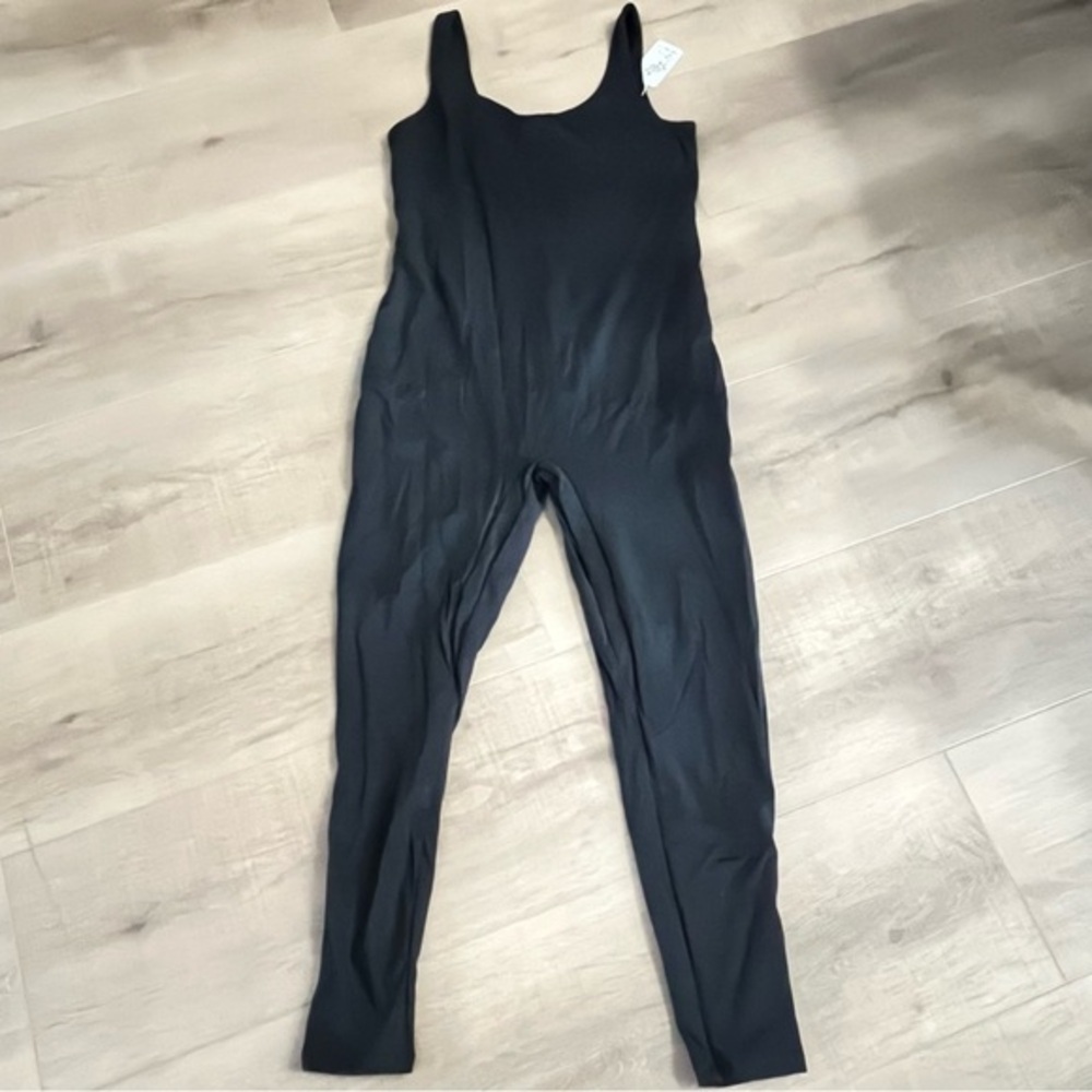 Lataly 1 Piece Athleisure Jumpsuit Body Sleeveless Tank Taper Black Large‎ NWT - Picture 4 of 8